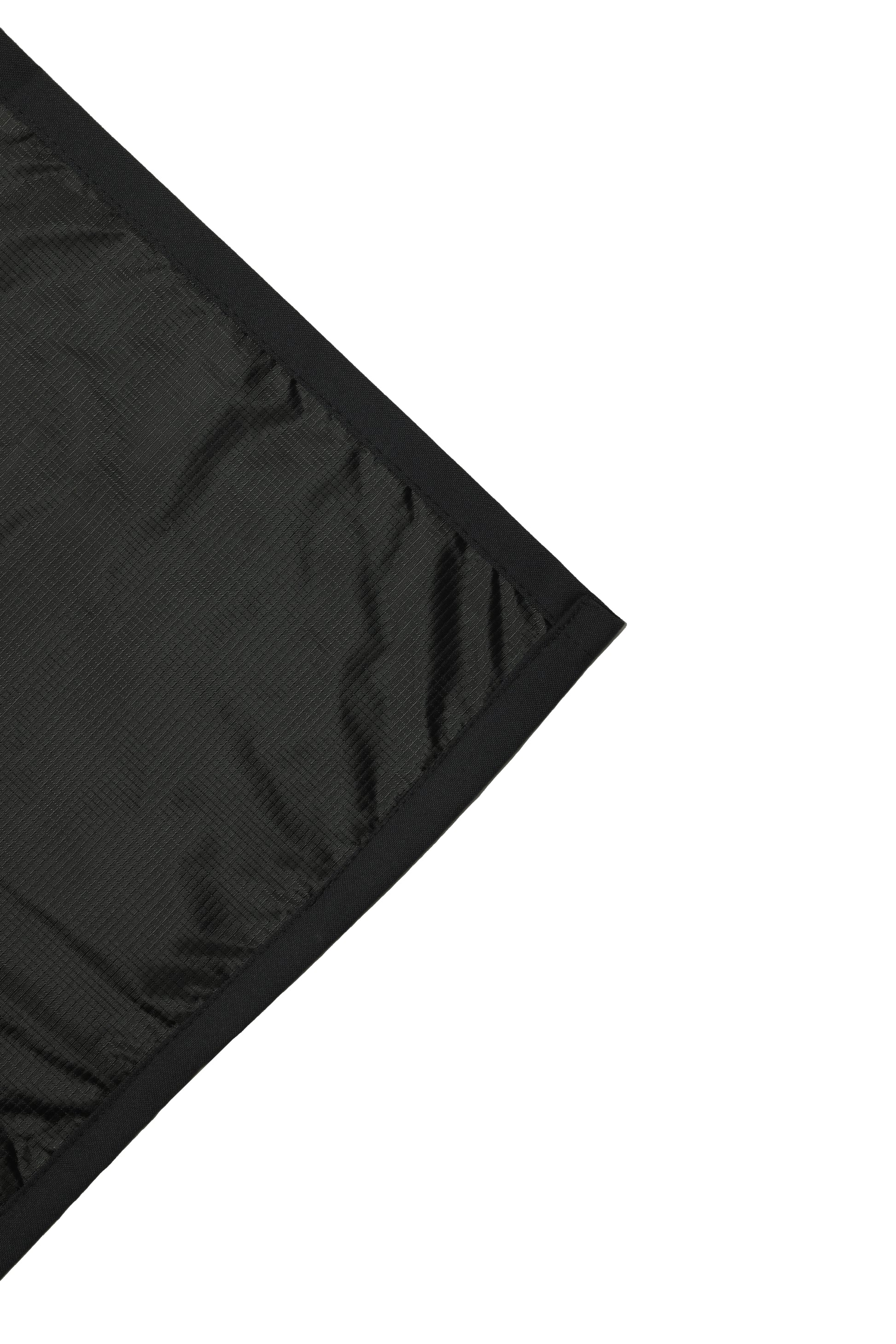 San Martin Black Washing Apron  with front pocket Polyester Viscose durable breathable and fire resistance fabric with inner washing plastic material