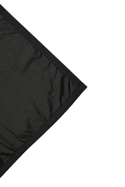 San Martin Black Washing Apron  with front pocket Polyester Viscose durable breathable and fire resistance fabric with inner washing plastic material